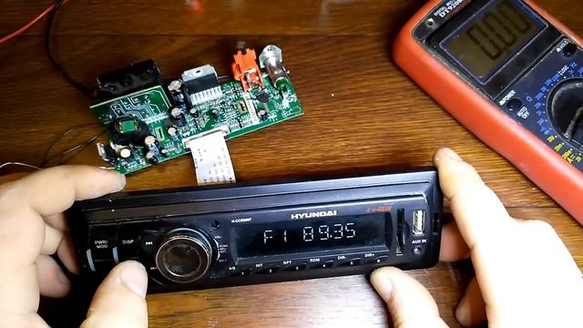Китайская магнитола HYUNDAI H-CCR8097 не подаёт признаков жизни смотреть онлайн