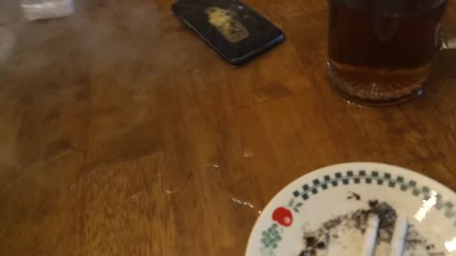 Angry Grandpa Destroys Samsung Galaxy S7 Edge!!