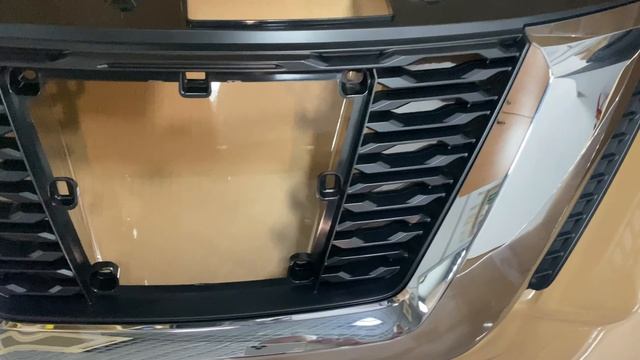 Обзор Nissan X-trail T32 новая оригинальная решётка радиатора