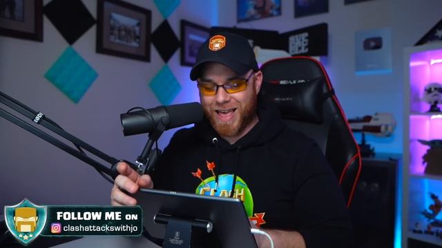 4 Laboratory Upgrades in 2 Minutes! How to Max Troops Fast at TH12 in Clash of Clans смотреть онлайн