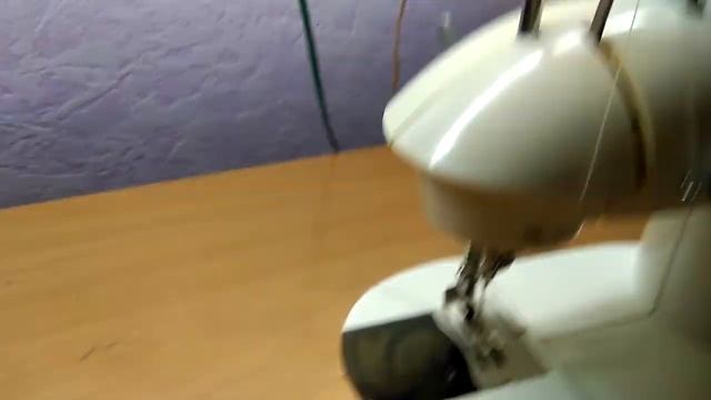 Ремонт мини швейной машинки. ВЕРНЕЕ ЕЁ обзор. смотреть онлайн