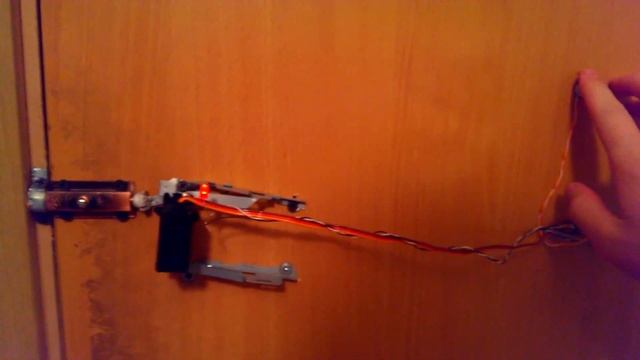 Дверь в общаге v.1.0 (Arduino Uno) смотреть онлайн