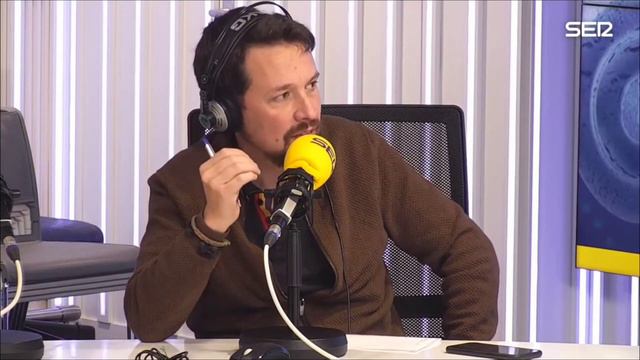 Iglesias insinúa que a MARGARITA ROBLES le quedan días en el cargo POR ESPIAR A LA OPOSICIÓN смотреть онлайн