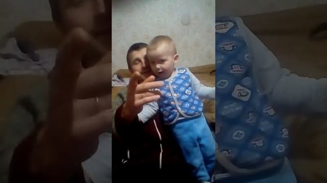 Папа с сыном поют песню музарт сагындым алматымды смотреть онлайн