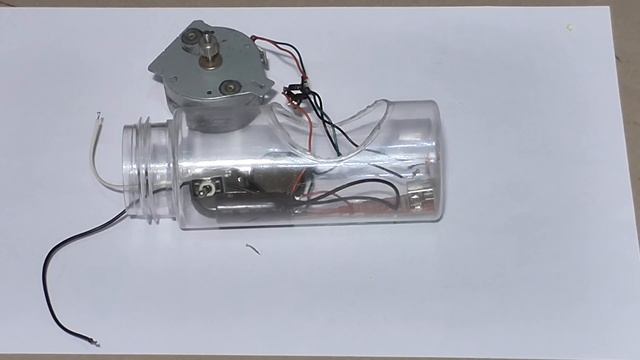 самодельный автономный фонарь-генератор. смотреть онлайн