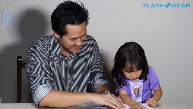 Unboxing iPad mini with Retina display with Allie Nguyen смотреть онлайн