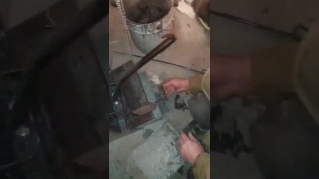 Отзыв по котлу БТР (утилизатор) от Анатолия г. Зима смотреть онлайн
