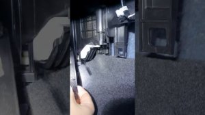 замена фильтра салона TOYOTA BZ4X