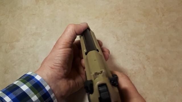 Обзор пневматического пистолета WE M9A1 (Beretta) калибр 6 мм Airsoft. Отстрел смотреть онлайн