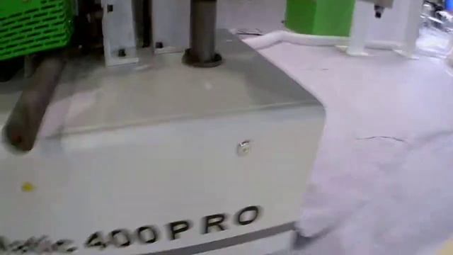 Станок для облицовывания кромок мебельных деталей WoodTec EdgeMatic 400 PRO смотреть онлайн