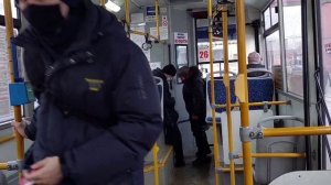 НОВОСИБИРСК/ ОБЗОР/ КАК РАБОТАЕТ ОБЩЕСТВЕННЫЙ ТРАНСПОРТ БЕЗ КОНДУКТОРА/БЕСКОНТАТНАЯ ОПЛАТА ЗА ПРОЕЗ