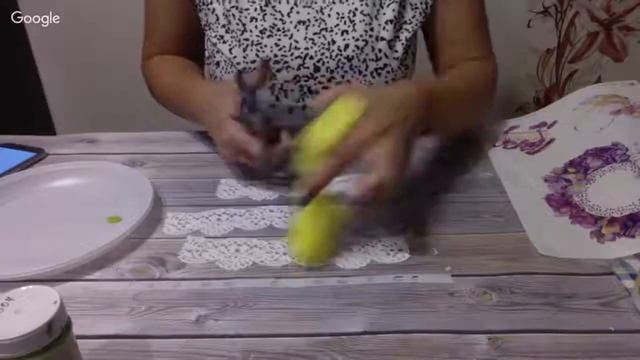 Новогодний Декупаж шкатулки с использованием самодельного гибкого кружева Виктория Панова смотреть онлайн