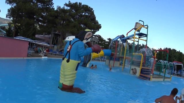 VLOG#5/Аквапарк "Золотая Бухта"/Zolotaya Bukhta Water Park/ Геленджик/ Отпуск/Путешествие/Россия смотреть онлайн