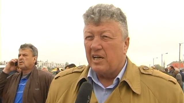 Птица мира: В день взятия Рейхстага Феодосии провели выставку голубей смотреть онлайн