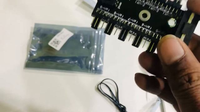 PWM Fan RGB Splitter Controller Hub 1 To 10 Ports For CPU Fan | 4Pin PWM Hub смотреть онлайн