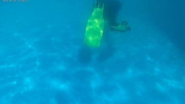 1.08.17. Погружения детей в бассейне и на озере с Pro Diving Club/Град Детинец.(8) смотреть онлайн