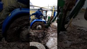Китайский мини трактор LOVOL 244 обзор работы в жёстких условиях