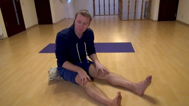 Помощь коленям: самомассаж, увлажнение, улучшение движения смотреть онлайн