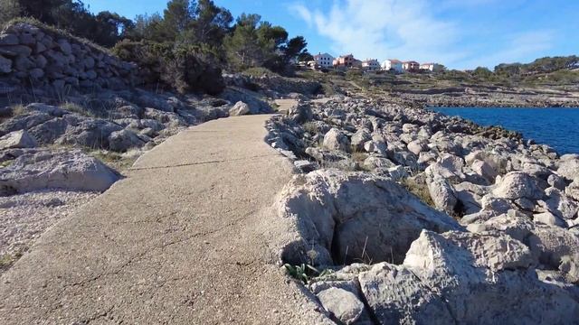 Exploring the Beautiful Coastline of Lošinj Island смотреть онлайн