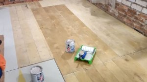 Деревянный пол по двойным лагам в гараже.