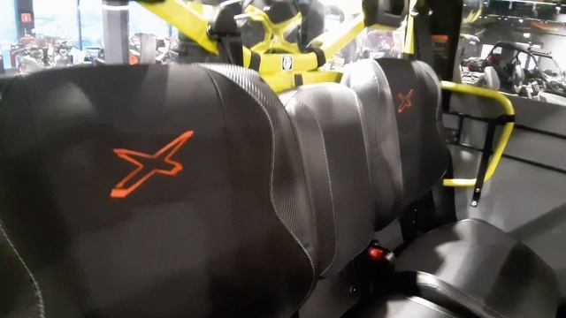 Обзор : различные комплектации УТИЛИТАРНЫХ МОТОВЕЗДЕХОДОВ BRP CAN-AM TRAXTER. смотреть онлайн