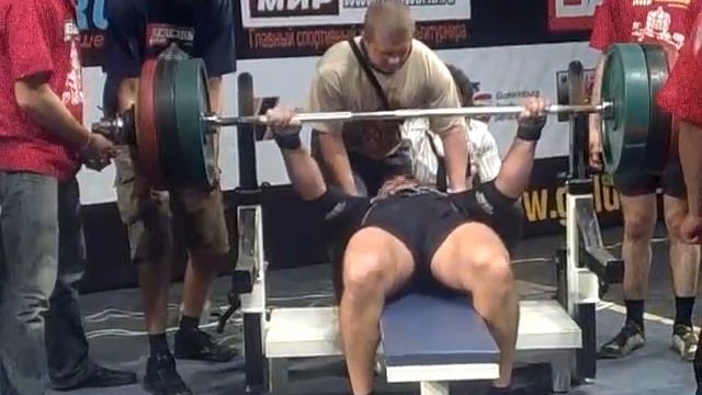 Жим лежа 302.5кг.HAL KABIR. смотреть онлайн
