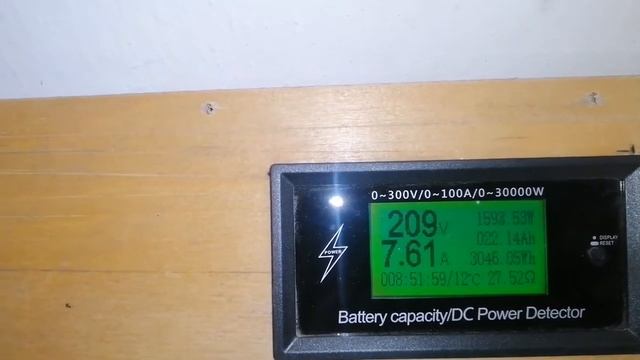 Робота ТЕНа бойлера на 2 кВти напряму від масиву панелей 1.7 кВт.Березень,2020 смотреть онлайн