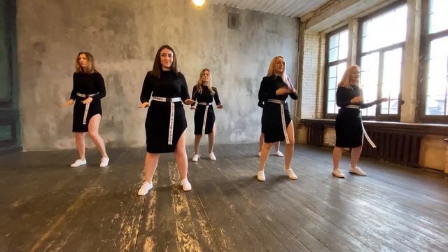 Kizomba Fusion Lady Style 2021. Alexandra Siroto & Karma FAM смотреть онлайн