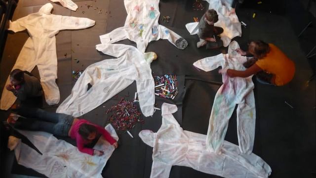 КОСТЮМЫ ИНОПЛАНЕТЯН BY POLETOV STUDIO.wmv смотреть онлайн