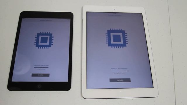 iPad Air VS iPad Mini(Speed test) смотреть онлайн