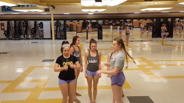 Lily Lift смотреть онлайн