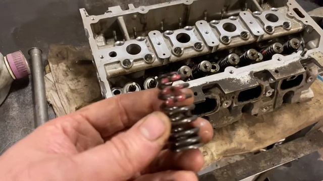 Ремонт ГБЦ Skoda Octavia 1.2 TSI смотреть онлайн