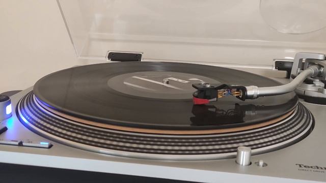 Modern English - Mesh And Lace - Vinyl смотреть онлайн