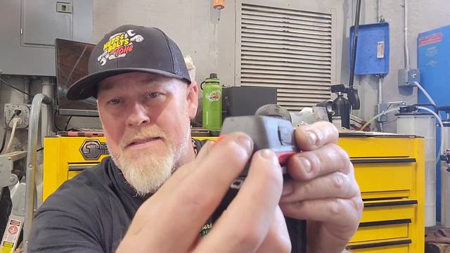 THE BEST MECHANIC HEADLAMP: OBSERVER TOOLS смотреть онлайн
