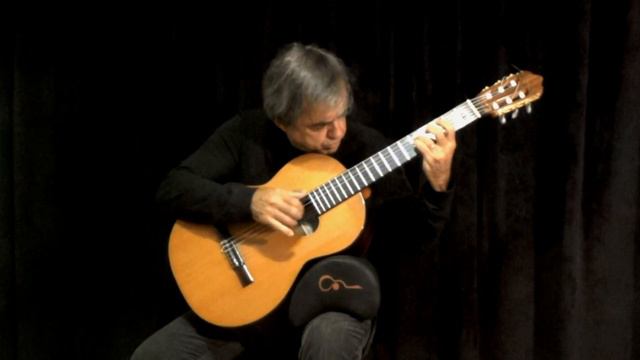 AGE OF AQUARIUS / LET THE SUNSHINE IN (5th Dimension) classical guitar by Carlos Piegari смотреть онлайн