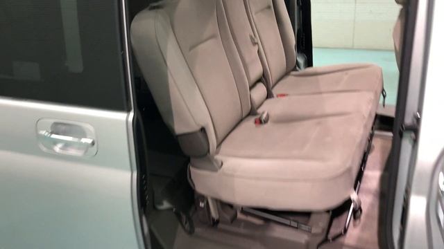 2007 Honda Mobilio W смотреть онлайн