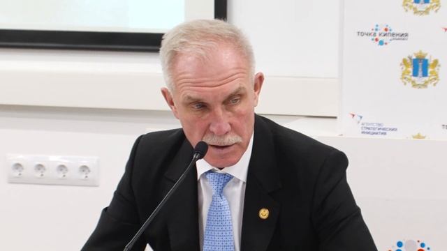 В Ульяновской области закупят электромобили и поставят для них 10 станций подзарядки смотреть онлайн