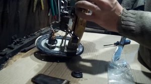 Замена сеточки бензонасоса Toyota Corona ST-190.