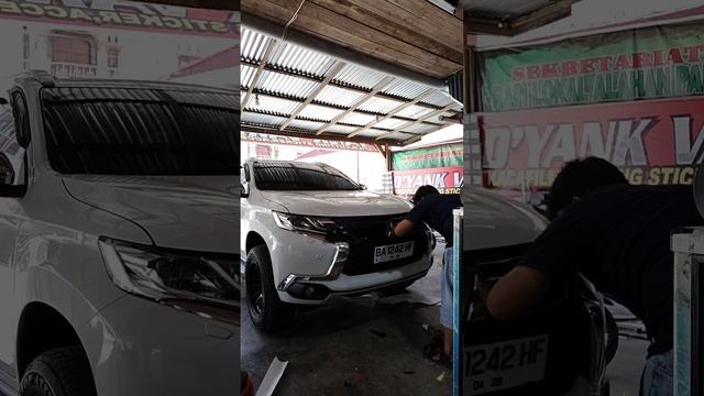 delete/ remove crome pajero sport dengan material Black glossy oracal смотреть онлайн