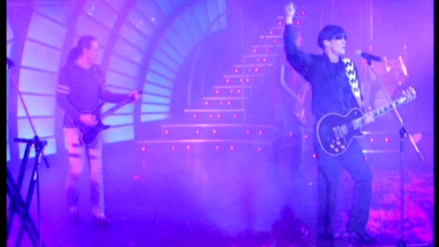 Арамис - Девочка ждёт,мальчик не идёт (Дискотека СССР) смотреть онлайн