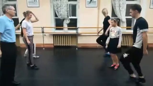 Американский степ пн пт в 19 Дарья Денисенко смотреть онлайн