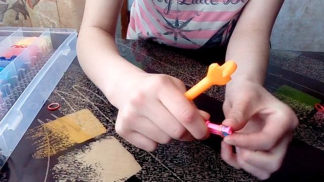 Плетение браслета "Коса Крестьянки";) смотреть онлайн