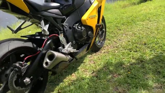 2008 HONDA CBR 1000 RR смотреть онлайн