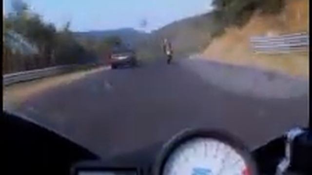 yamaha r1 vs honda cbr 900 смотреть онлайн