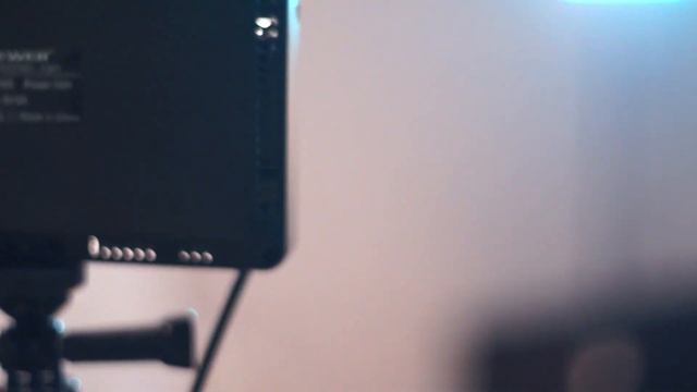 This dirt cheap vintage lens is amazing on the Sony NEX-5T! смотреть онлайн