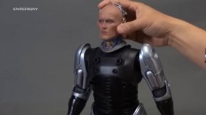 RoboCop 3 toy demonstration - ENTERBAY