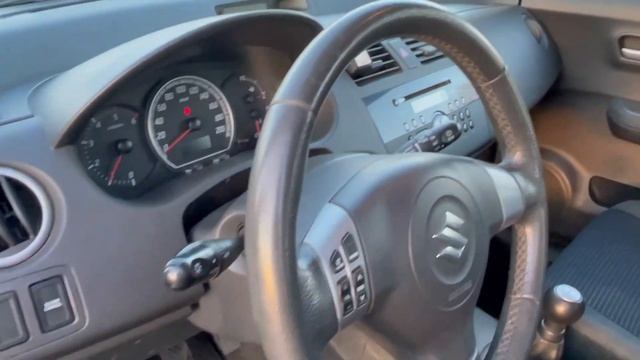 Огляд Suzuki Swift 1.3 DDiS 2008 року смотреть онлайн