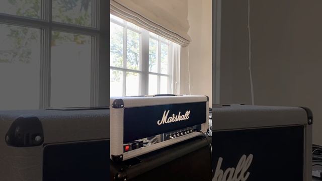 Marshall Silver Jubilee 2555x | 2020 смотреть онлайн