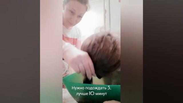 КАК ПОКРАСИТЬ ВОЛОСЫ ГАФРИРОВАННОЙ БУМАГОЙ смотреть онлайн