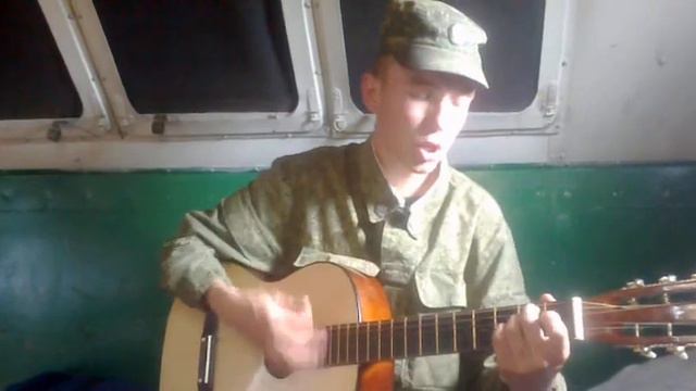 дым кольцами в армии под гитару смотреть онлайн